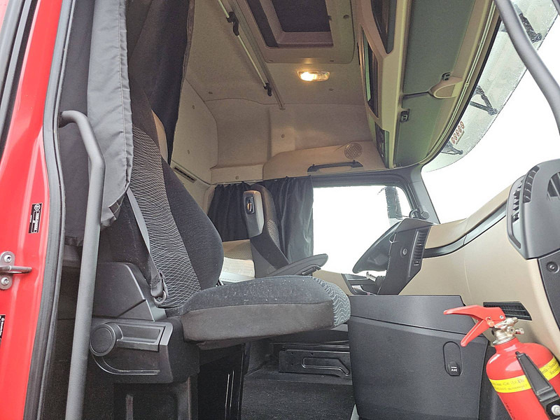 Leasing of Mercedes-Benz ACTROS 1848 LS Mercedes-Benz ACTROS 1848 LS: picture 7 Leasing of Mercedes-Benz ACTROS 1848 LS Mercedes-Benz ACTROS 1848 LS: picture 7