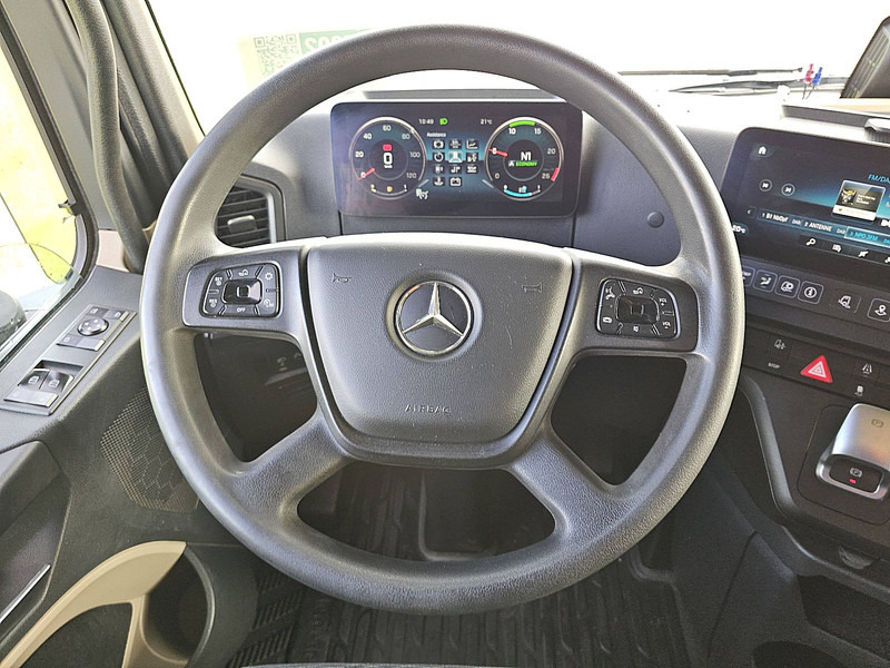 Tractor unit Mercedes-Benz ACTROS 1848 LS STR.SP. RET. 2X TANK: picture 10 Tractor unit Mercedes-Benz ACTROS 1848 LS STR.SP. RET. 2X TANK: picture 10