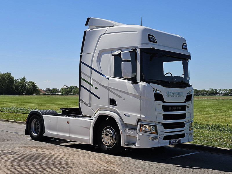 Scania R460 SUPER 2X TANK RETAR. - Tractor unit: picture 5 Scania R460 SUPER 2X TANK RETAR. - Tractor unit: picture 5