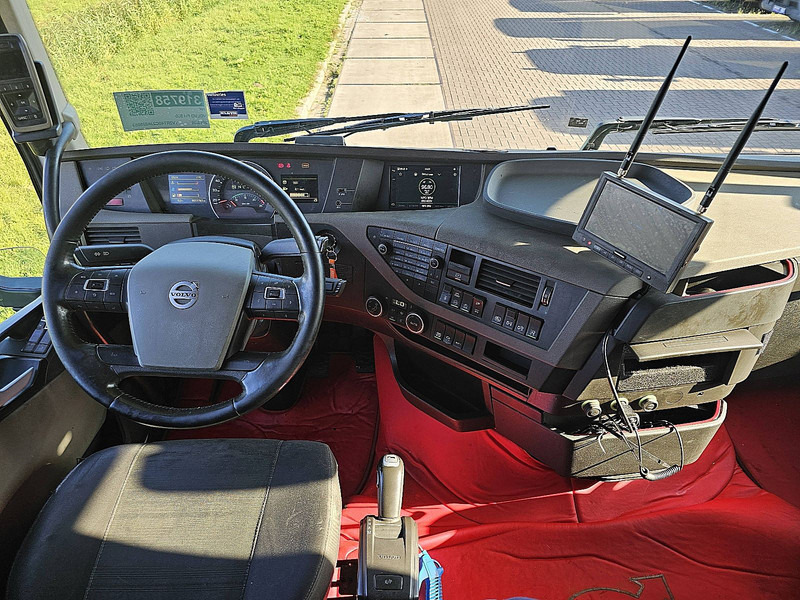 Tractor unit Volvo FH 500 6X2 BOOGIE PTO+HYDR.: picture 8