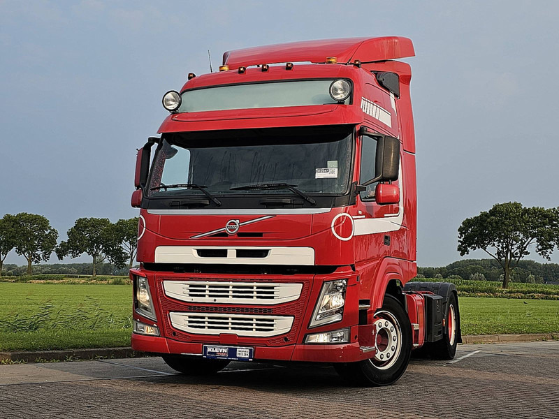 Volvo FM 370 GLOBETROTTER XL - Tractor unit: picture 1 Volvo FM 370 GLOBETROTTER XL - Tractor unit: picture 1