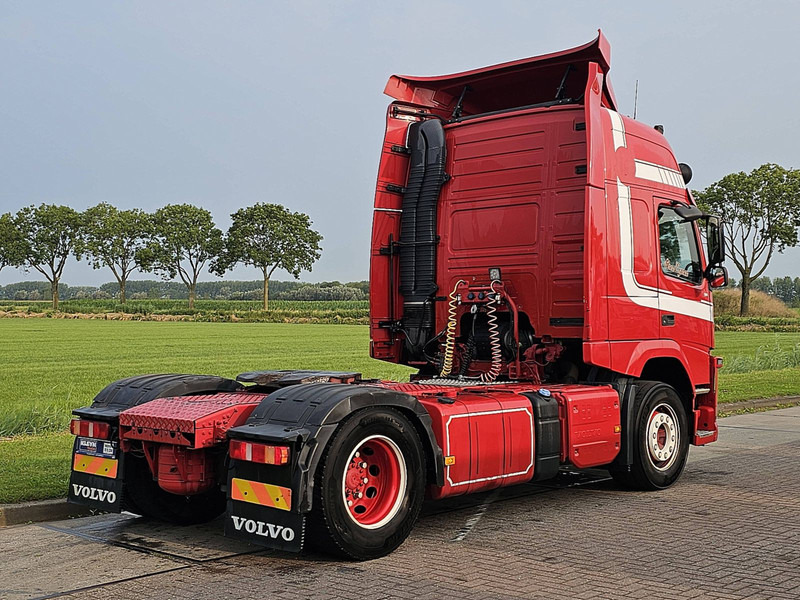 Volvo FM 370 GLOBETROTTER XL - Tractor unit: picture 3 Volvo FM 370 GLOBETROTTER XL - Tractor unit: picture 3