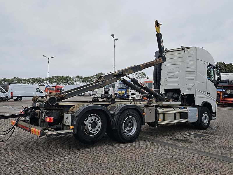 Volvo FH 460 6X2 HYVALIFT 291TKM - Hook lift truck: picture 3 Volvo FH 460 6X2 HYVALIFT 291TKM - Hook lift truck: picture 3