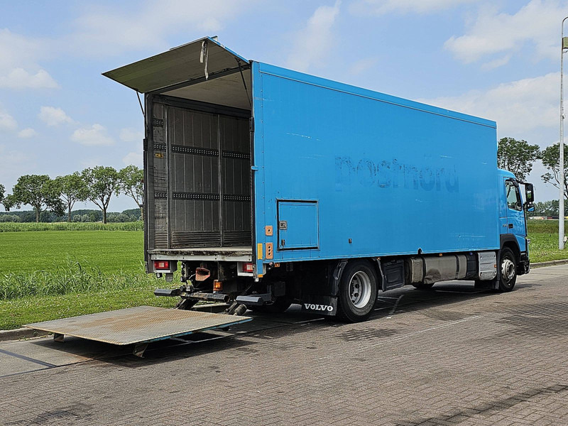 Volvo FM 370 TAILLIFT - Box truck: picture 3 Volvo FM 370 TAILLIFT - Box truck: picture 3