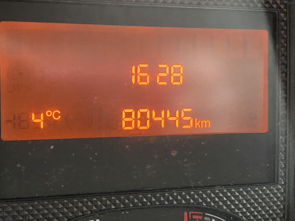 Small van Citroen Jumper 35 L4H2 Club Heavy BlueHDi 140 Start&Stop: picture 13