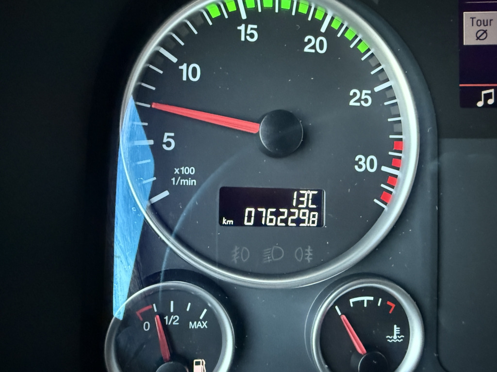 MAN TGL 8.220 Klima 4,45m+LBW AHK 1.Hand Ori.76.km - Box van: picture 3 MAN TGL 8.220 Klima 4,45m+LBW AHK 1.Hand Ori.76.km - Box van: picture 3