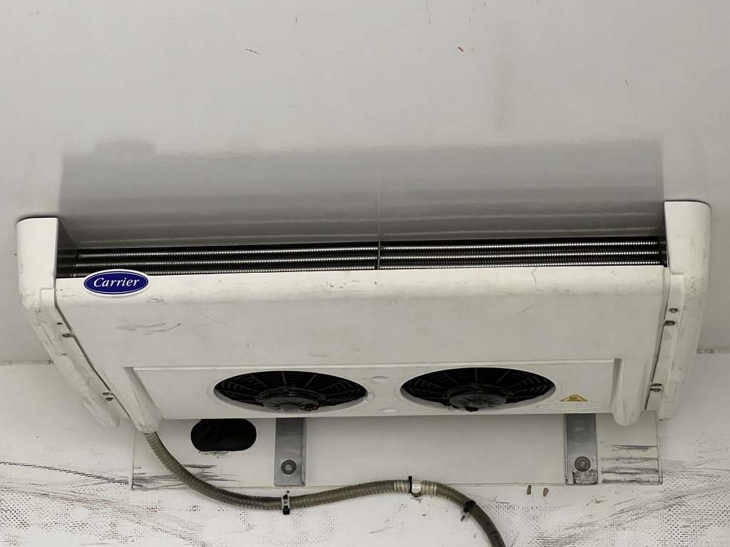 Mercedes-Benz Sprinter 316 CDI 4x4 3,4m CarrierViento Tiefkühl - Refrigerated van: picture 4 Mercedes-Benz Sprinter 316 CDI 4x4 3,4m CarrierViento Tiefkühl - Refrigerated van: picture 4