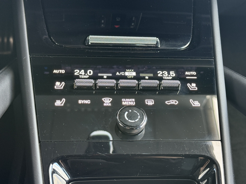 Porsche Cayenne S E-Hybrid InnoDrive HA-Lenk PDCC Burmes - SUV: picture 4 Porsche Cayenne S E-Hybrid InnoDrive HA-Lenk PDCC Burmes - SUV: picture 4