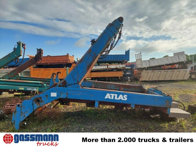 - 142 BT - Hook lift/ Skip loader system: picture 3 - 142 BT - Hook lift/ Skip loader system: picture 3