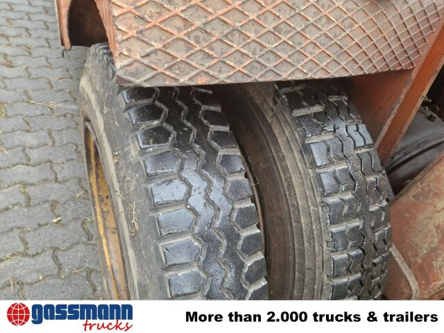 LMV 8/D Gabelstapler, 8 to Hubkraft, Oldtimer - Construction machinery: picture 3 LMV 8/D Gabelstapler, 8 to Hubkraft, Oldtimer - Construction machinery: picture 3