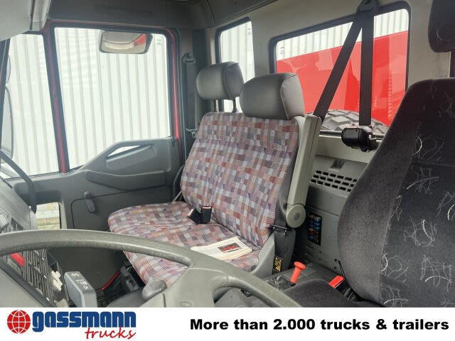 Iveco FF 95 E 18 4x4, Feuerwehr - Fire truck: picture 4 Iveco FF 95 E 18 4x4, Feuerwehr - Fire truck: picture 4