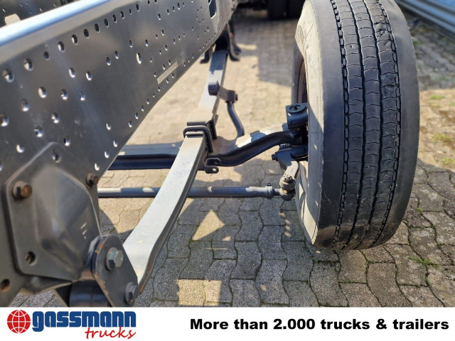 Iveco Trakker AD260T45 6x4, BRANDSCHADEN FAHRERHAUS! - Cab chassis truck: picture 4 Iveco Trakker AD260T45 6x4, BRANDSCHADEN FAHRERHAUS! - Cab chassis truck: picture 4