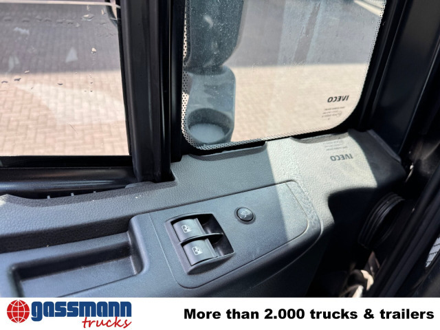 Cab chassis truck Iveco X-Way AD360X40Z/P 8x4: picture 6
