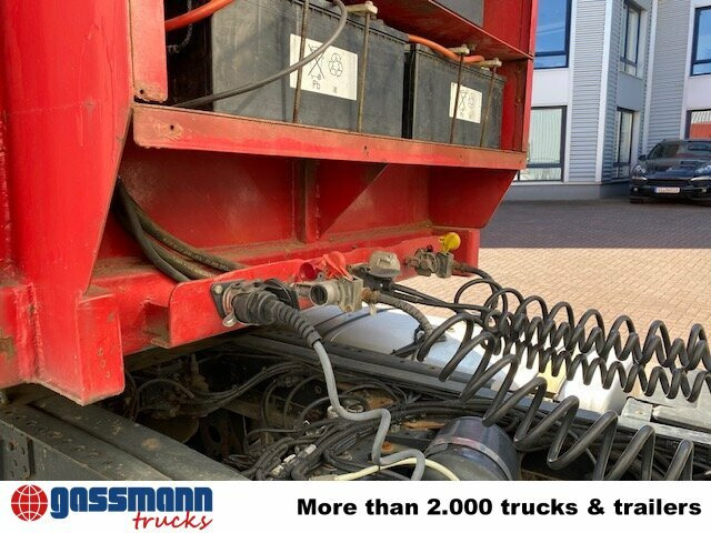 Langendorf SATUE 20/24 mit durchgehender hydr. Rampe - Low loader semi-trailer: picture 4 Langendorf SATUE 20/24 mit durchgehender hydr. Rampe - Low loader semi-trailer: picture 4