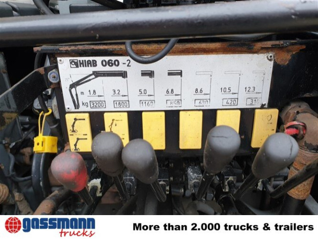 MAN 14.152 F 4x2 BB mit Kran Hiab 060-2 - Hook lift truck, Crane truck: picture 5 MAN 14.152 F 4x2 BB mit Kran Hiab 060-2 - Hook lift truck, Crane truck: picture 5