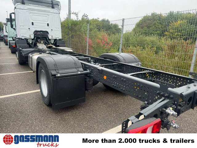 Mercedes-Benz Actros 1827/30 L 4x2, Gardine, LBW - Dropside/ Flatbed truck: picture 3 Mercedes-Benz Actros 1827/30 L 4x2, Gardine, LBW - Dropside/ Flatbed truck: picture 3