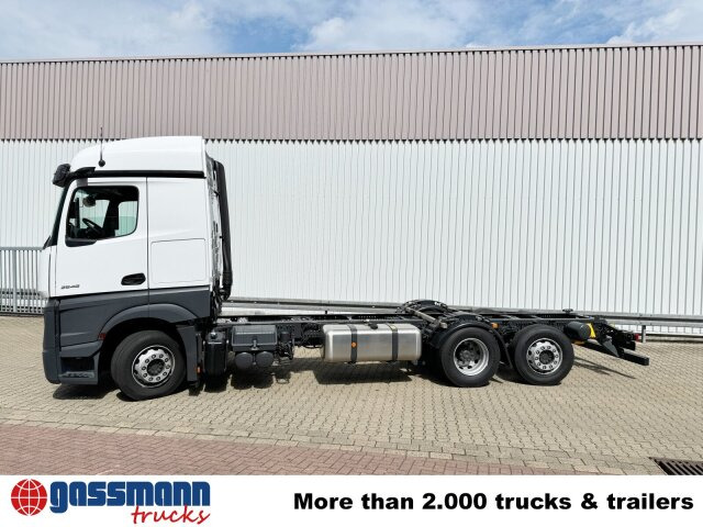 Cab chassis truck Mercedes-Benz Actros 2548 L 6x2, Retarder, Lenk-/Liftachse,: picture 13