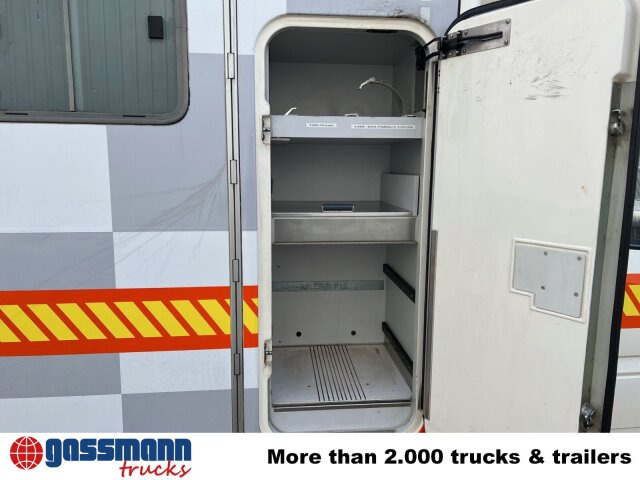 Panel van Mercedes-Benz Sprinter 313 CDI 4x2, Rettungswagen: picture 11
