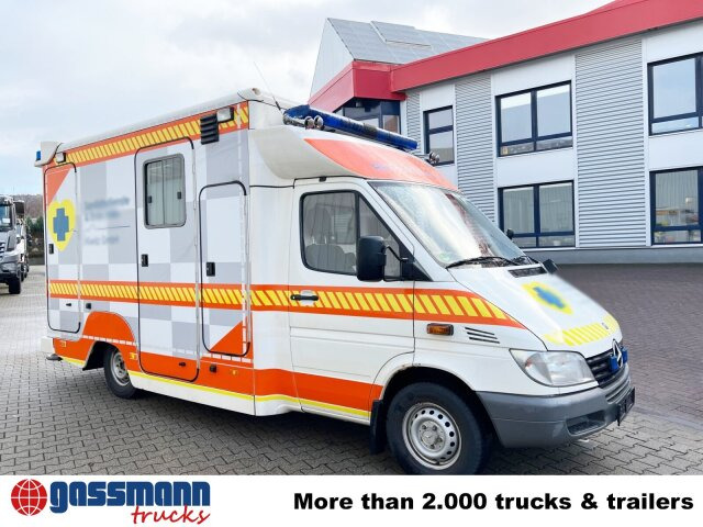 Panel van Mercedes-Benz Sprinter 313 CDI 4x2, Rettungswagen: picture 9