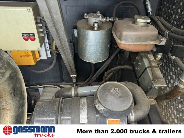 Mercedes-Benz Sprinter 516 KA 4x2, KaRo Hochdruckspüler - Road sweeper: picture 4 Mercedes-Benz Sprinter 516 KA 4x2, KaRo Hochdruckspüler - Road sweeper: picture 4