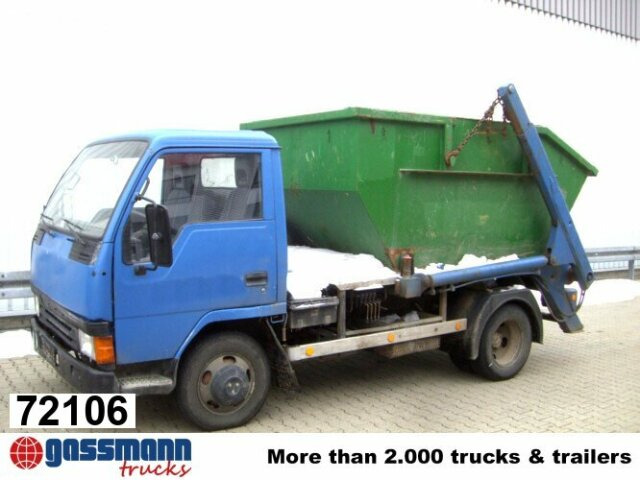 Mitsubishi Canter 4x2, ERSATZTEILTRÄGER - Skip loader truck: picture 1 Mitsubishi Canter 4x2, ERSATZTEILTRÄGER - Skip loader truck: picture 1