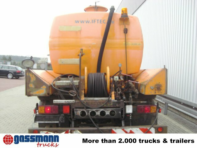 Spülaufbau DA22, 5.000 ltr. Tank mit Pumpe - Road sweeper: picture 5 Spülaufbau DA22, 5.000 ltr. Tank mit Pumpe - Road sweeper: picture 5