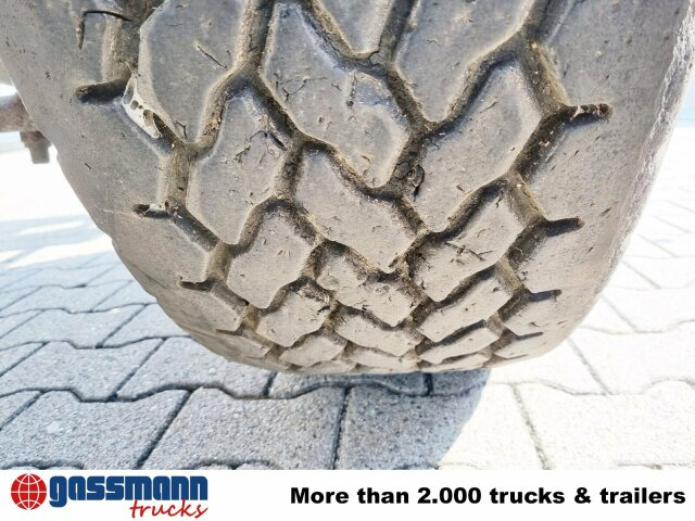 TANG Pritschenauflieger - Dropside/ Flatbed semi-trailer: picture 5 TANG Pritschenauflieger - Dropside/ Flatbed semi-trailer: picture 5