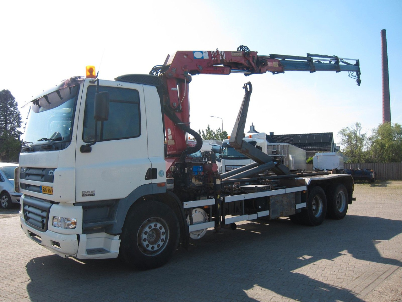 DAF CF 85 480 6x2 HMF 2220 3xhydr Remote Manual E3 - Hook lift truck, Crane truck: picture 2 DAF CF 85 480 6x2 HMF 2220 3xhydr Remote Manual E3 - Hook lift truck, Crane truck: picture 2