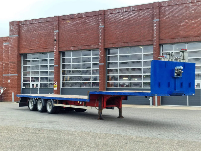 Lecitrailer Semi 3 axle - BPW Axle - Twist locks - Low loader semi-trailer: picture 1 Lecitrailer Semi 3 axle - BPW Axle - Twist locks - Low loader semi-trailer: picture 1