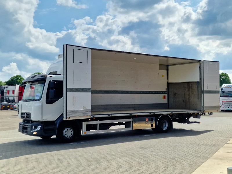 Renault D16 250 4x2 Box with side doors - Zepro loadlift - Euro 6 - Low KM - Sleepercab - Box truck: picture 4 Renault D16 250 4x2 Box with side doors - Zepro loadlift - Euro 6 - Low KM - Sleepercab - Box truck: picture 4