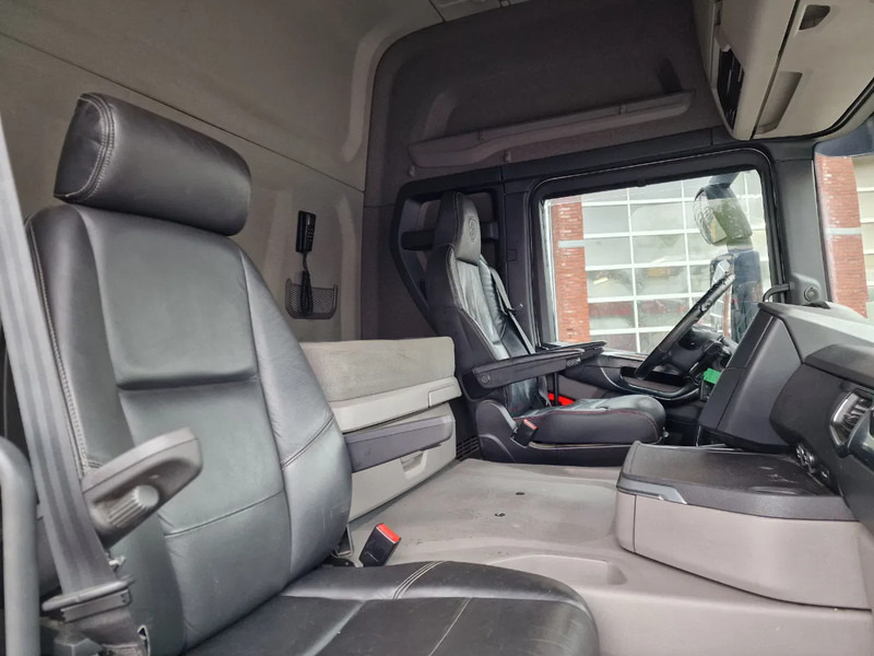 Container transporter/ Swap body truck Scania G500 NGS Highline 6x2 - BDF - 4.75 WB - Retarder - Full air - Leather - Led: picture 19