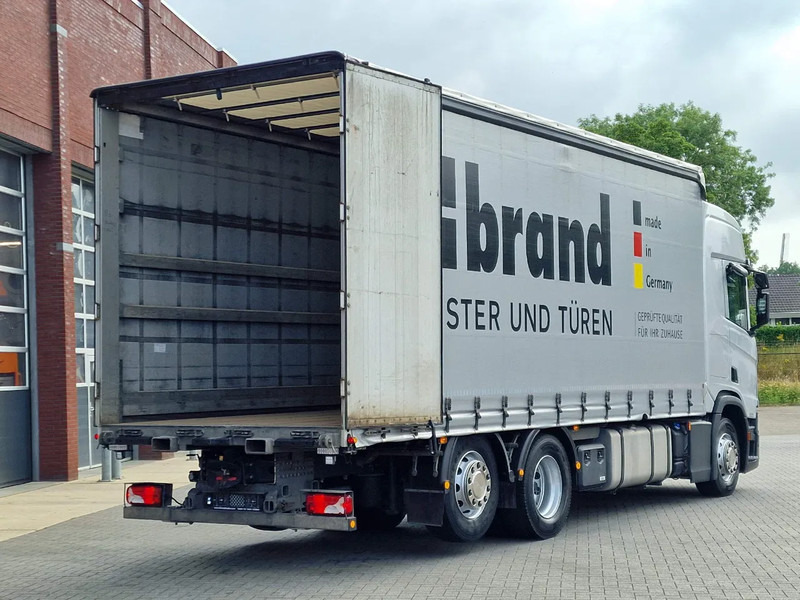 Curtainsider truck Scania R410 Highline 6x2 - Curtain sider - Retarder - Night clima - Forklift connection: picture 10