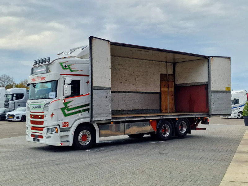 Scania R580 V8 NGS Highline 6x2 - Box with sidedoors - Loadlift - Retarder - Full air - 475 wb - Box truck: picture 4 Scania R580 V8 NGS Highline 6x2 - Box with sidedoors - Loadlift - Retarder - Full air - 475 wb - Box truck: picture 4
