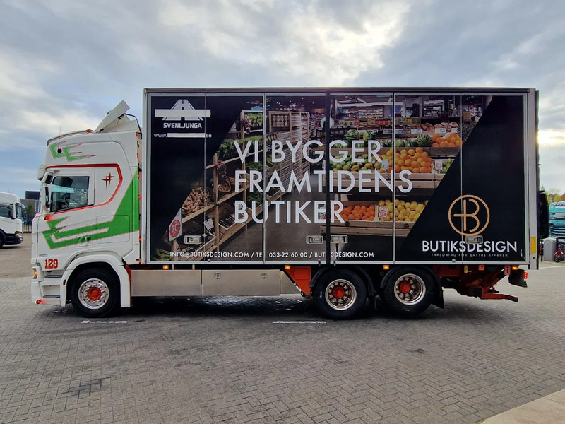 Scania R580 V8 NGS Highline 6x2 - Box with sidedoors - Loadlift - Retarder - Full air - 475 wb - Box truck: picture 5 Scania R580 V8 NGS Highline 6x2 - Box with sidedoors - Loadlift - Retarder - Full air - 475 wb - Box truck: picture 5