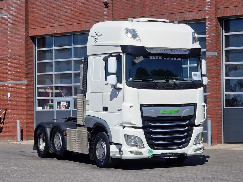 DAF XF 480 6x2/4 SuperSpaceCab - Retarder - Night clima - Navi -Sliding 5th wheel - Tractor unit: picture 1 DAF XF 480 6x2/4 SuperSpaceCab - Retarder - Night clima - Navi -Sliding 5th wheel - Tractor unit: picture 1