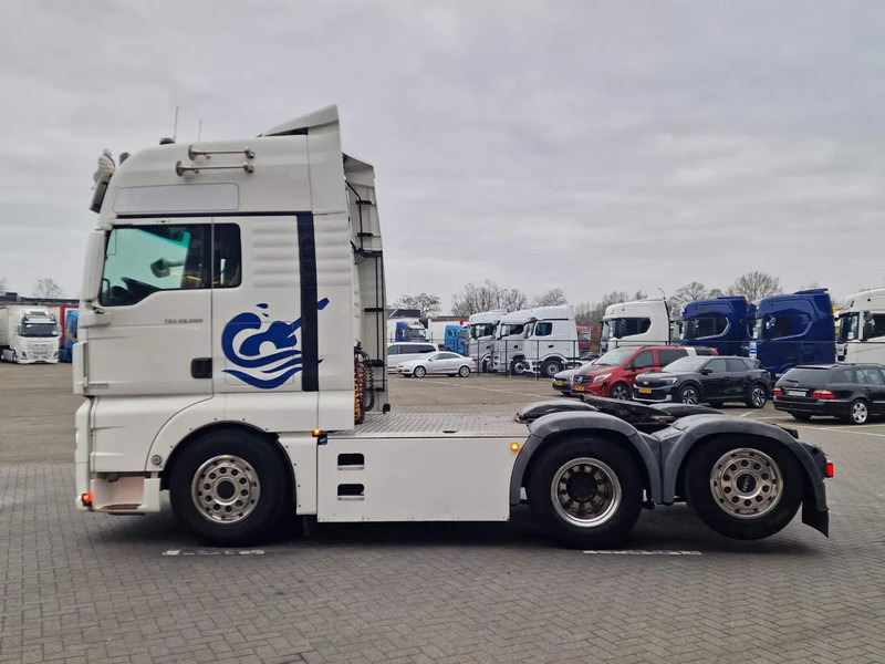 MAN TGX 26.500 6x2 - PTO/Hydraulic - Full air - TV - Fridge - Tractor unit: picture 4 MAN TGX 26.500 6x2 - PTO/Hydraulic - Full air - TV - Fridge - Tractor unit: picture 4