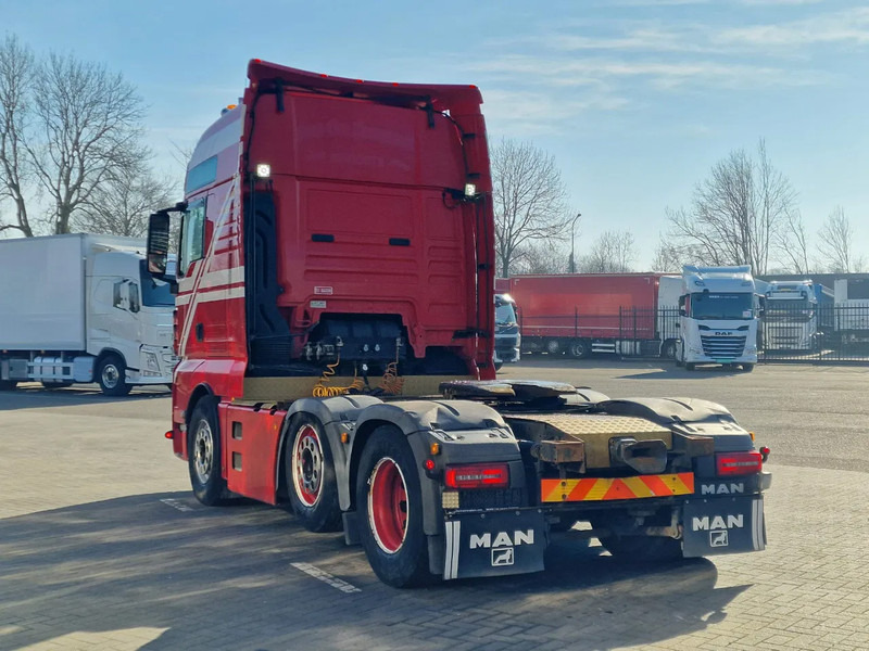 MAN TGX 26.560 XXL 6x2/4 - Custom interior - Steering axle - Euro 6 - AS Tronic - Tractor unit: picture 5 MAN TGX 26.560 XXL 6x2/4 - Custom interior - Steering axle - Euro 6 - AS Tronic - Tractor unit: picture 5