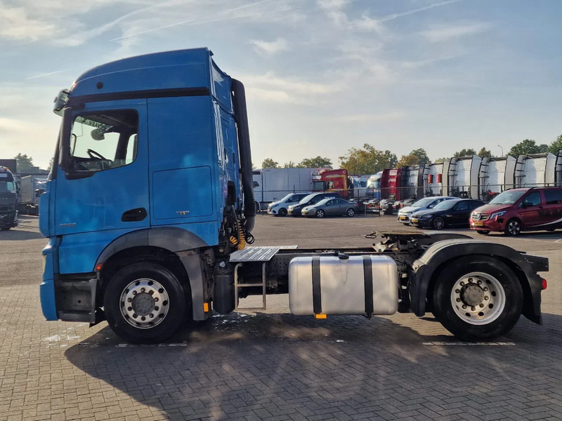 Mercedes-Benz Actros 1842 - 4x2 - Streamspace - Euro 6 - Fridge - Tractor unit: picture 4 Mercedes-Benz Actros 1842 - 4x2 - Streamspace - Euro 6 - Fridge - Tractor unit: picture 4