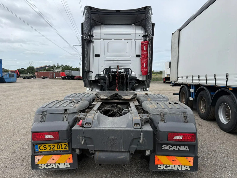 Scania R450 Highline 6x2/4 - Euro 6 - Opti Cruise - Navi - Tractor unit: picture 5 Scania R450 Highline 6x2/4 - Euro 6 - Opti Cruise - Navi - Tractor unit: picture 5