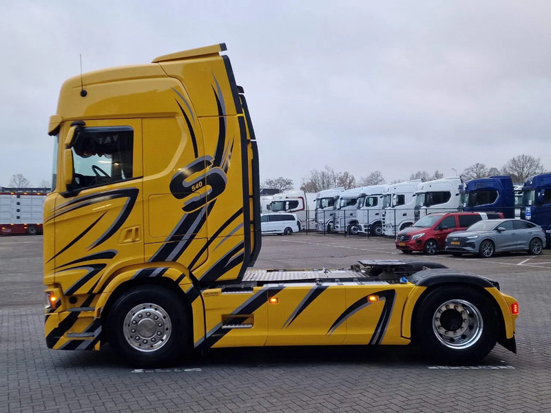Scania S540 NGS Highline 4x2 - PTO/Hydraulic - Night clima - Retarder - Full spec - Tractor unit: picture 4 Scania S540 NGS Highline 4x2 - PTO/Hydraulic - Night clima - Retarder - Full spec - Tractor unit: picture 4