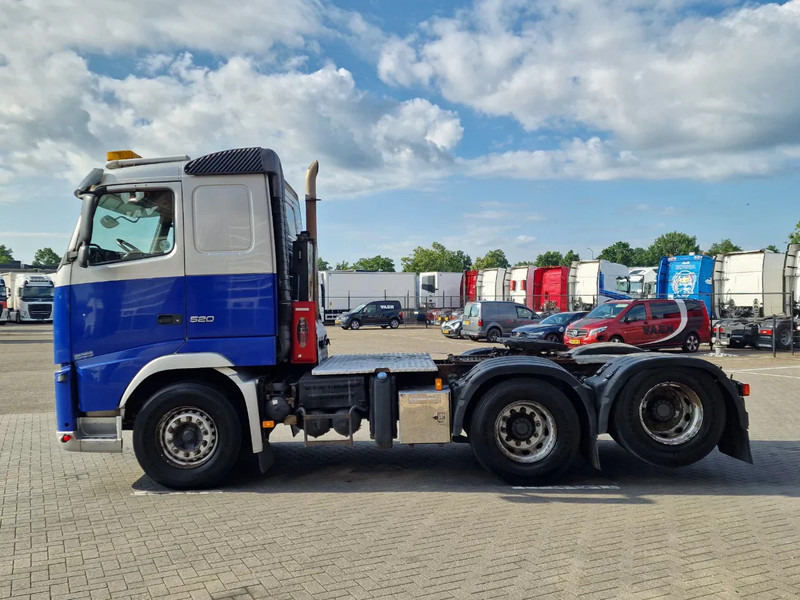Volvo FH 13.520 Low roof 6x2 - Retarder - Steel/air - PTO/Hydraulic - I shift - - Tractor unit: picture 4 Volvo FH 13.520 Low roof 6x2 - Retarder - Steel/air - PTO/Hydraulic - I shift - - Tractor unit: picture 4