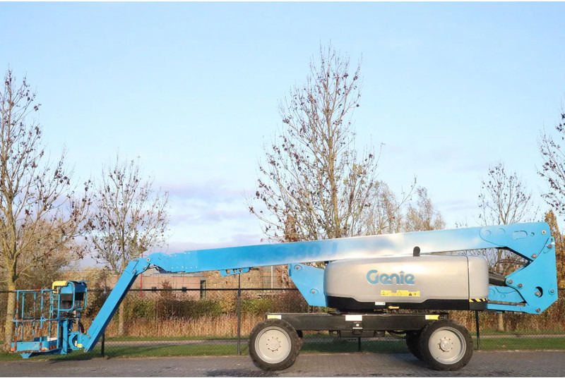 Genie S-80 J | 26.5 METER | 300 KG | LOW HOURS - Articulated boom: picture 1 Genie S-80 J | 26.5 METER | 300 KG | LOW HOURS - Articulated boom: picture 1