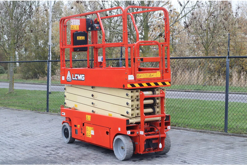 LGMG AS0808E | 10 METER | 230 KG - Scissor lift: picture 2 LGMG AS0808E | 10 METER | 230 KG - Scissor lift: picture 2