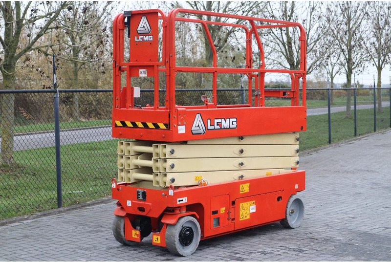 LGMG AS0808E | 10 METER | 230 KG - Scissor lift: picture 3 LGMG AS0808E | 10 METER | 230 KG - Scissor lift: picture 3
