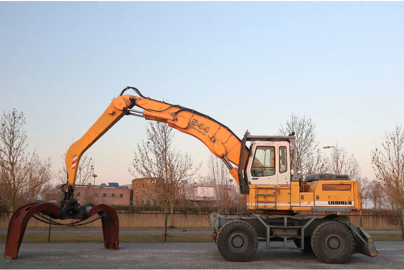 Liebherr A944 B HD | LOG GRAPPLE | HOLZGREIFER | TIMBER - Forestry harvester: picture 1 Liebherr A944 B HD | LOG GRAPPLE | HOLZGREIFER | TIMBER - Forestry harvester: picture 1