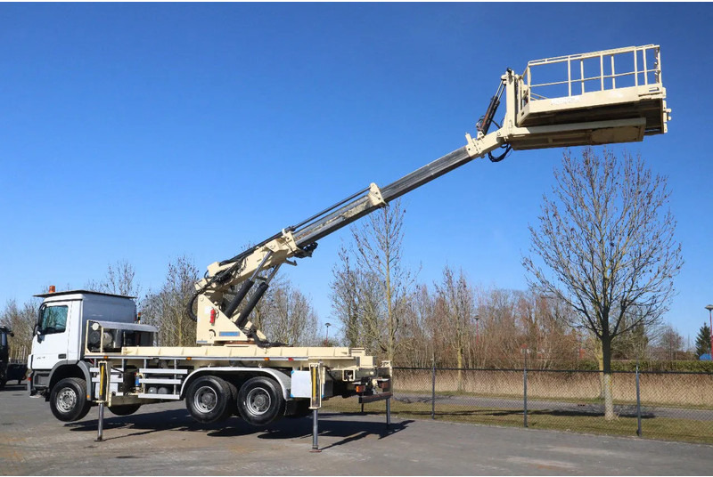 Mercedes-Benz Actros 2636 6X4 | TUNNEL PLATFORM | REMOTE DRIVING - Crane truck: picture 2 Mercedes-Benz Actros 2636 6X4 | TUNNEL PLATFORM | REMOTE DRIVING - Crane truck: picture 2