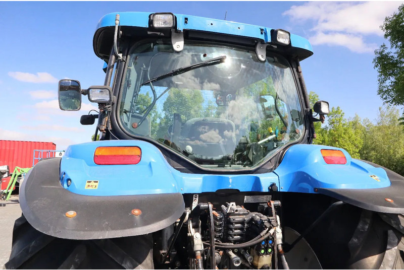 Leasing of New Holland TS135A | 40 KM/H | 4X4 | SUPERSTEER New Holland TS135A | 40 KM/H | 4X4 | SUPERSTEER: picture 11 Leasing of New Holland TS135A | 40 KM/H | 4X4 | SUPERSTEER New Holland TS135A | 40 KM/H | 4X4 | SUPERSTEER: picture 11