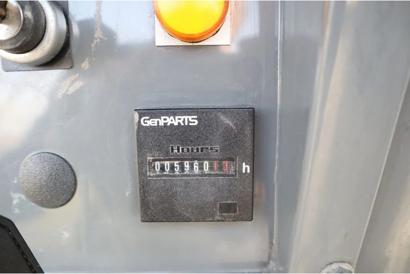 Generator set SDMO R44C3 | 44 KVA | GOOD WORKING: picture 13