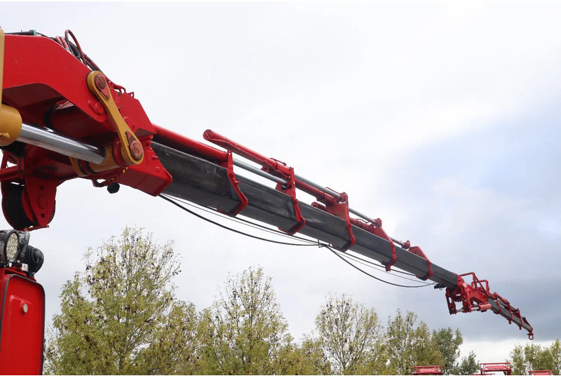 Crane truck Scania R164-580 V8 8X2 | COPMA 990 | JIB | 6+4 EXT | WINCH | REMOTE: picture 11 Crane truck Scania R164-580 V8 8X2 | COPMA 990 | JIB | 6+4 EXT | WINCH | REMOTE: picture 11