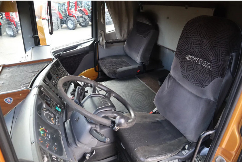 Crane truck Scania R164-580 V8 8X2 | COPMA 990 | JIB | 6+4 EXT | WINCH | REMOTE: picture 15 Crane truck Scania R164-580 V8 8X2 | COPMA 990 | JIB | 6+4 EXT | WINCH | REMOTE: picture 15